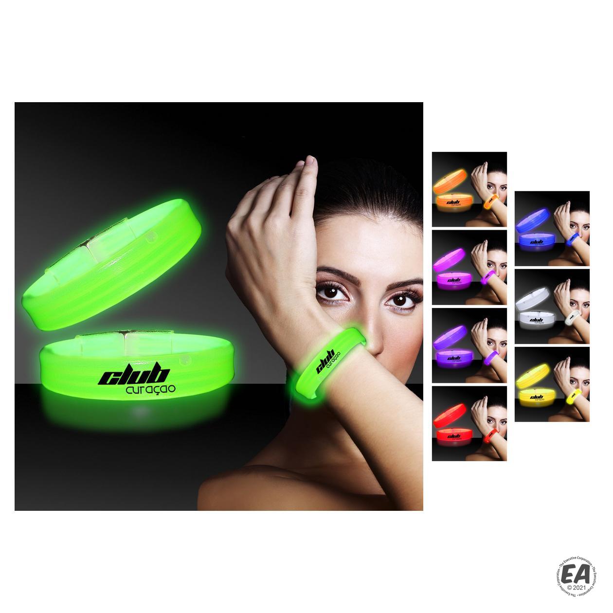 Customized 9'' Deluxe Triple Wide Glow Bracelet Branded Glow Jewlery